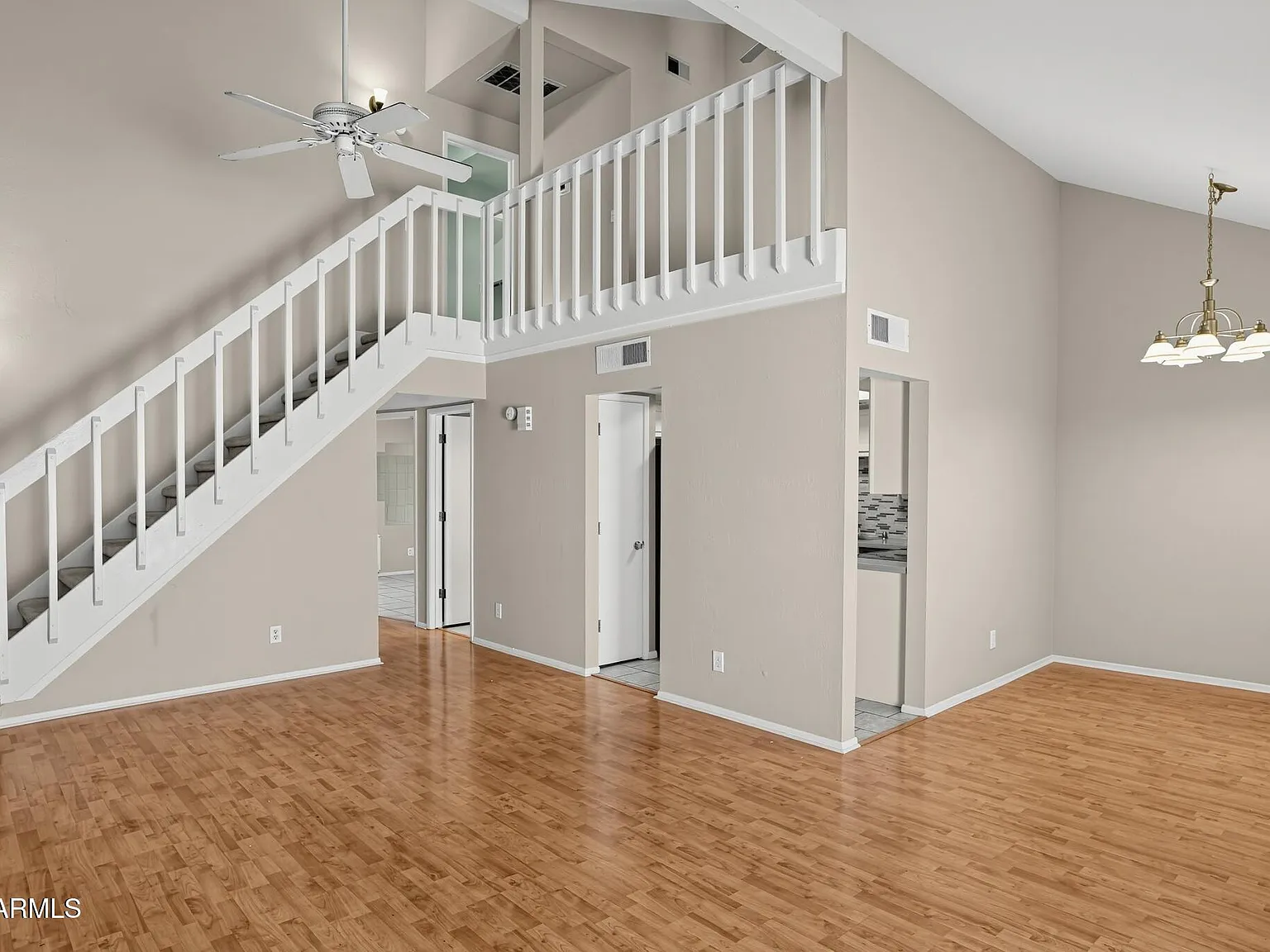 3 bed, 2.0 bath, 1761 sqft, $2,340 — Photo 2
