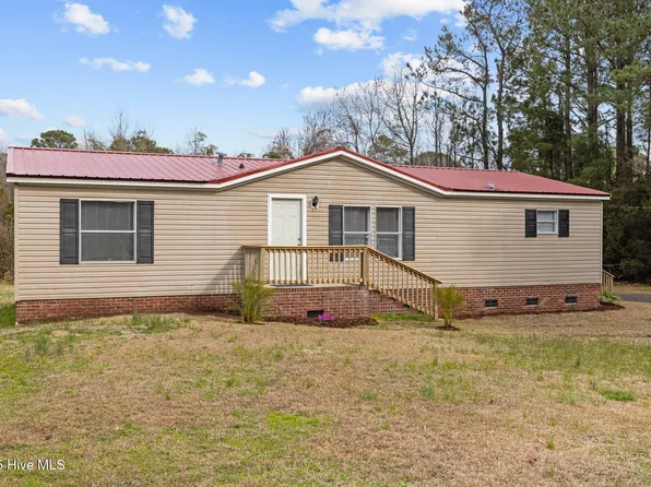 456 Russells Creek Road, Beaufort, NC 28516
