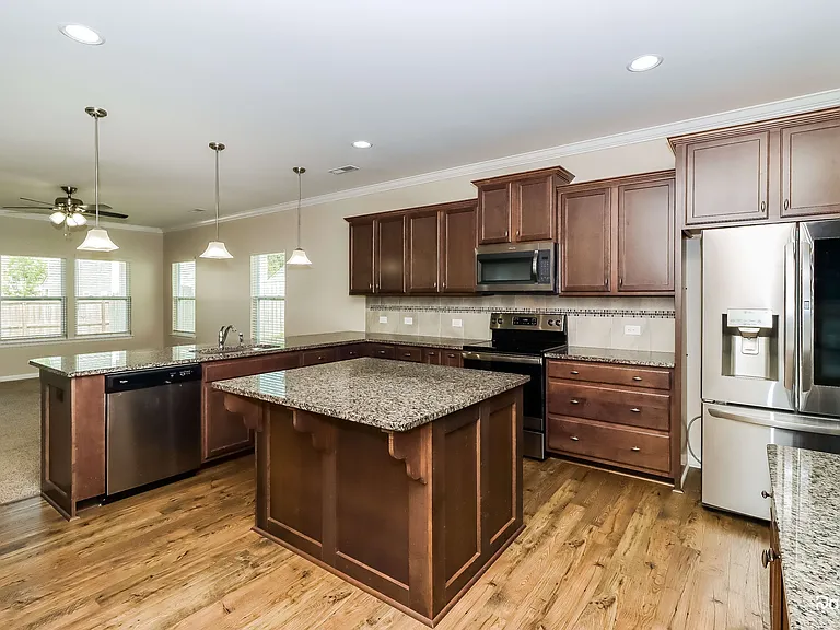 128 Fesperman Cir — Photo 4