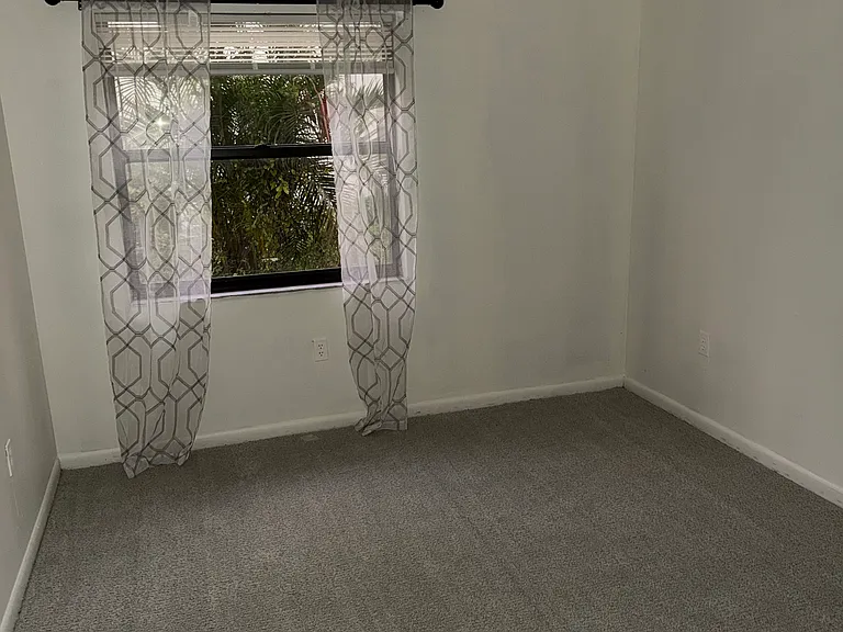 2433 Twin Dr #2433 — Photo 8