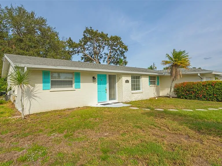 3137 Lockwood Ter — Photo 1