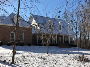 206 Stream Side Dr, Pendergrass, GA 30567