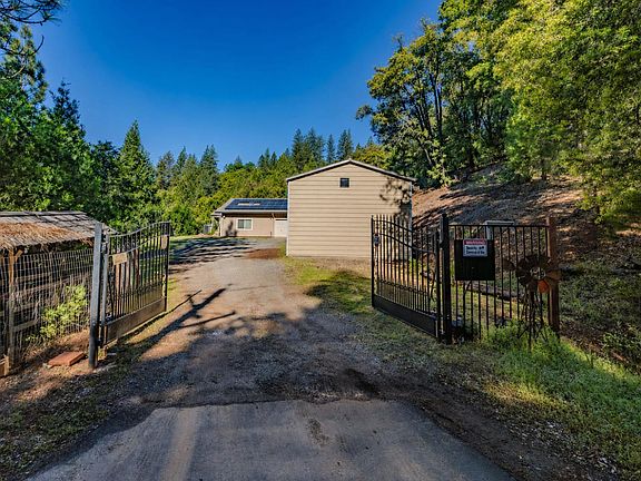 3rd image of 12511 Tabeaud Rd
