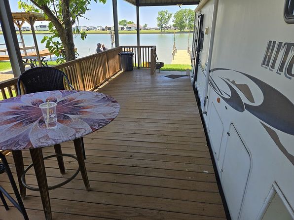 2062 Pelican Isle Dr