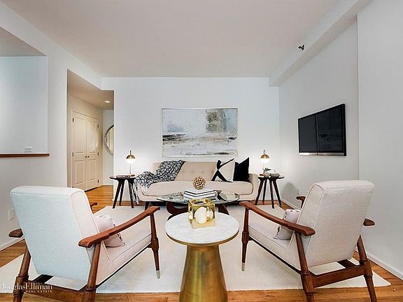 4th image of 143 E 34th St APT 5N