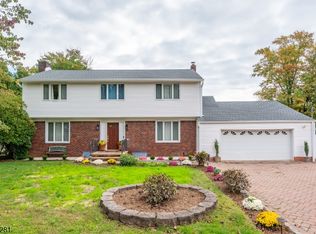 2 Glencove Rd, Parsippany-Troy Hills Twp., NJ 07950