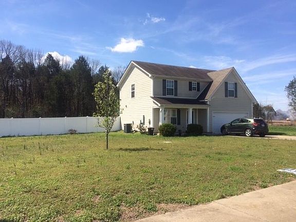 2nd image of 609 Silverhill Dr