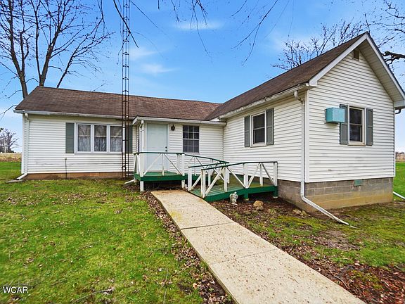 3rd image of 7551 Fort Amanda Rd