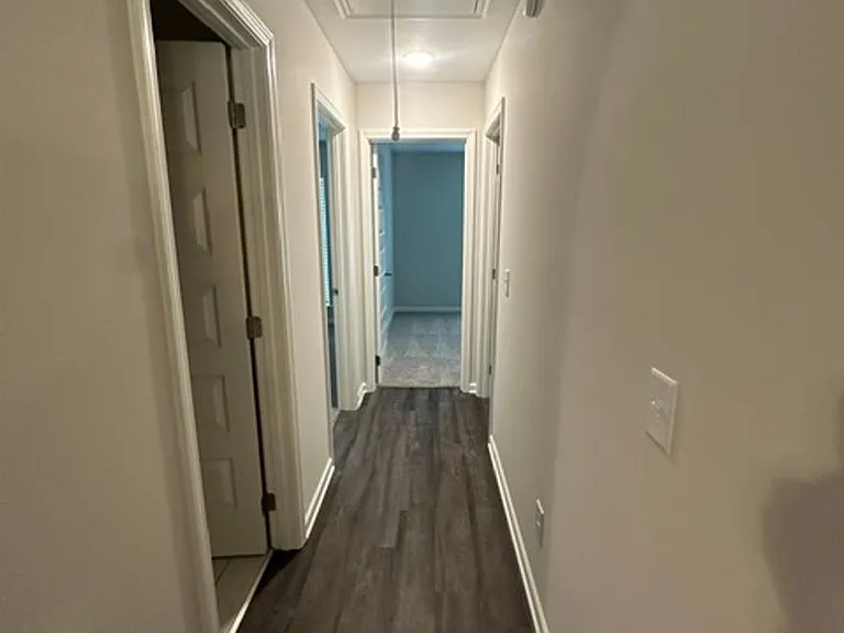 444 Country Club Dr — Photo 20