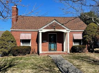 217 W H St, Elizabethton, TN 37643