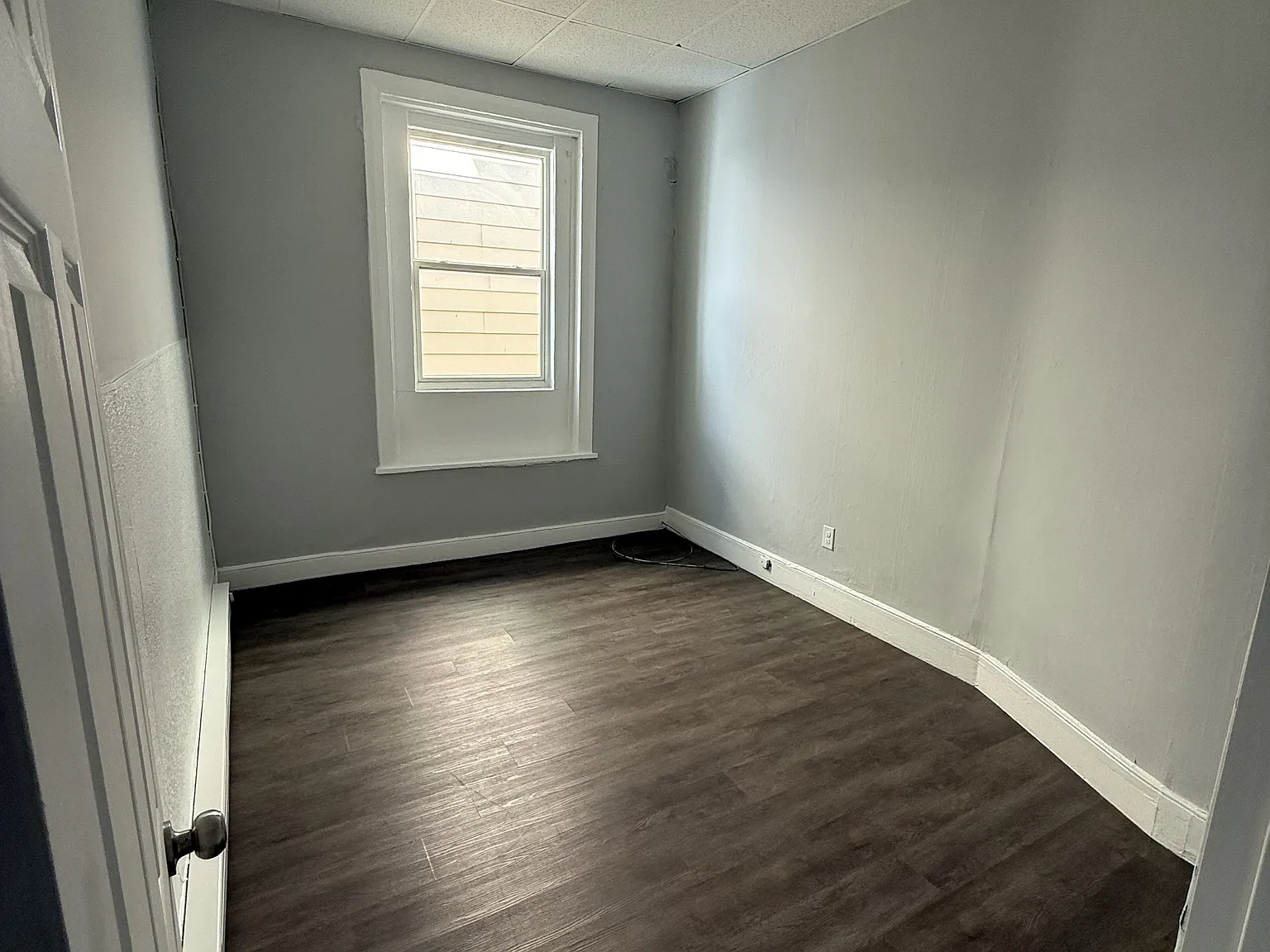 2 bed, 1100 sqft, $1,250 — Photo 3