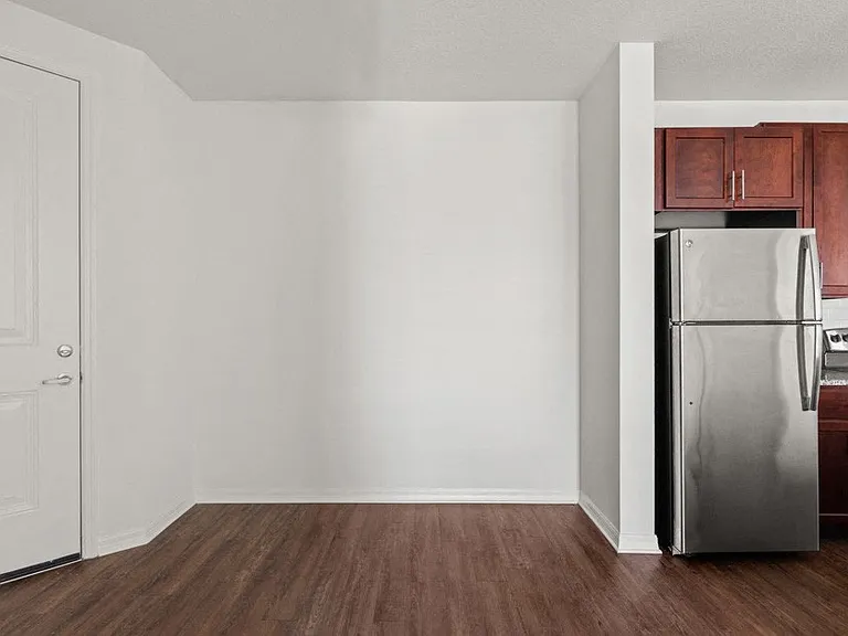 Park Place at Maguire Apartments — Photo 8