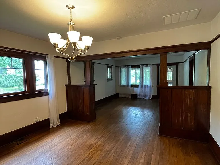 499 Littleton St — Photo 7