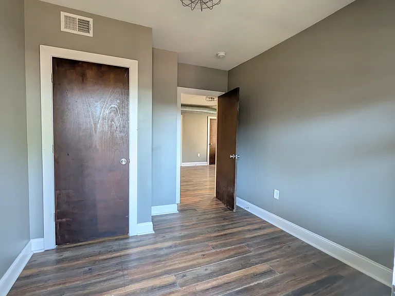 5821 E Liberty Blvd #1 — Photo 11
