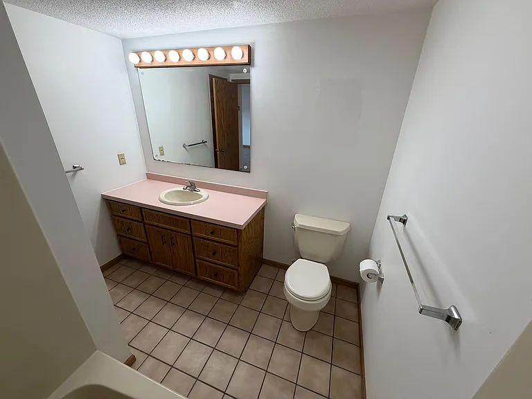 316 Becker Ave SW #42 — Photo 24