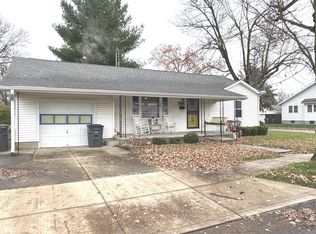 1004 N Perkins St, Rushville, IN 46173