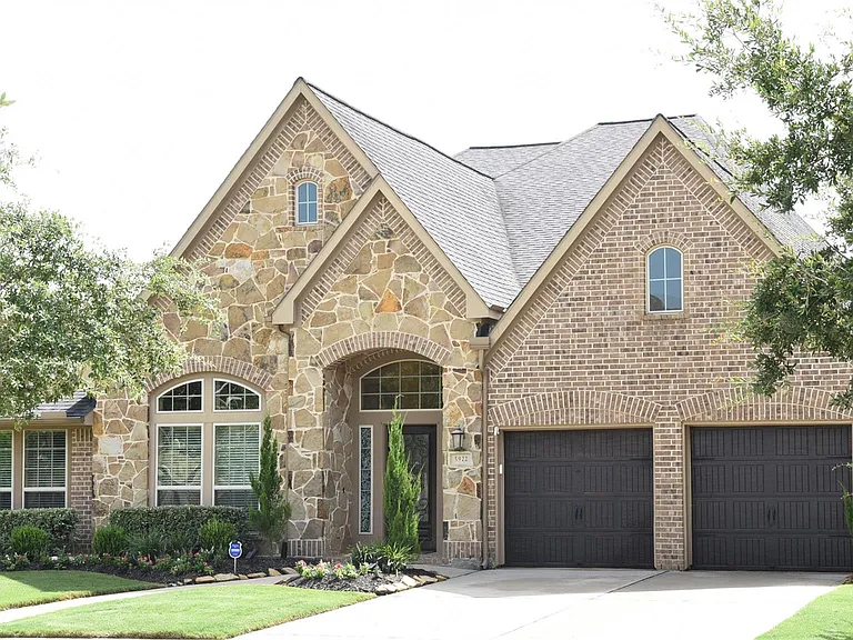 5922 Solara Ledge Ln — Photo 30
