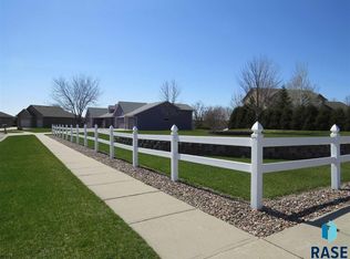 Parkview Blvd, Brandon, SD 57005