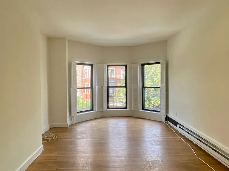 530 Beacon St #20 — Photo 6