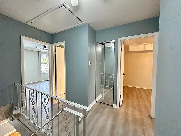 7831 Venus Pl — Photo 10