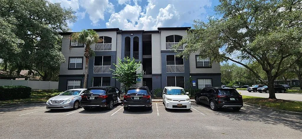 2 bed, 2.0 bath, 1115 sqft, $1,550 — Photo 1