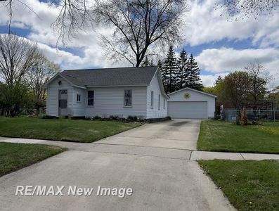 1609 Swede Ave, Midland, MI, 48642