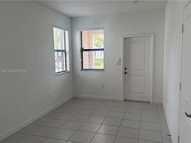 11945 SW 245th Ter — Photo 6