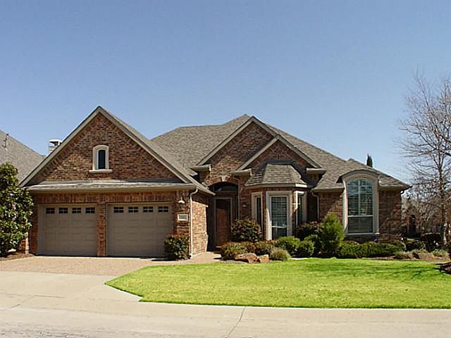 1st image of 722 Mustang Dr