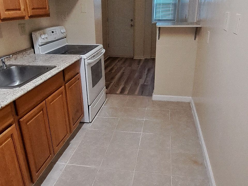 Kit/dining