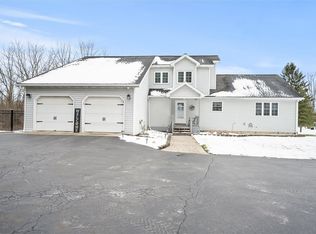 649 Pelis Rd, Newark, NY 14513