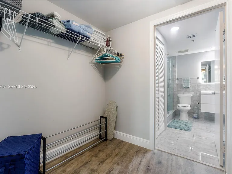 1750 N Bayshore Dr #1405 — Photo 25