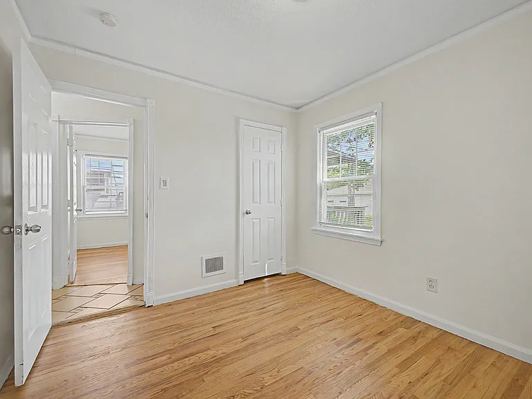 4580 Westland St — Photo 23