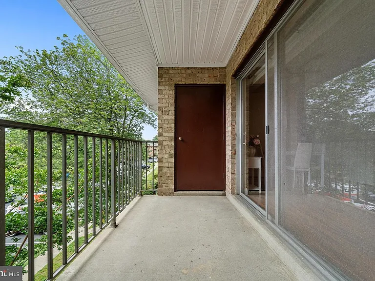 7984 Audubon Ave #203 — Photo 25