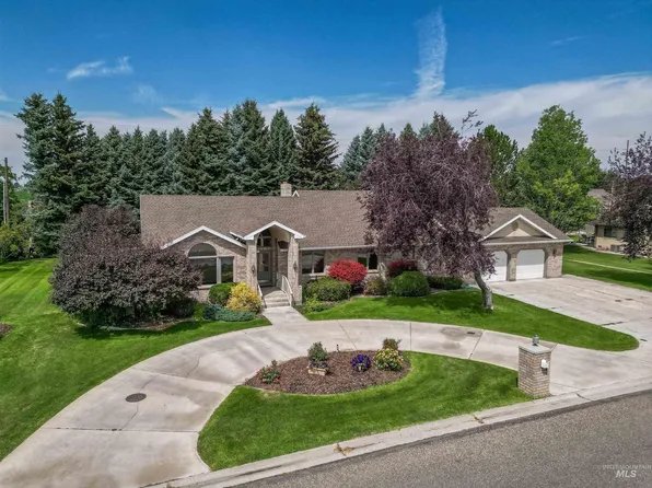 227 Westside Dr, Rupert, ID 83350