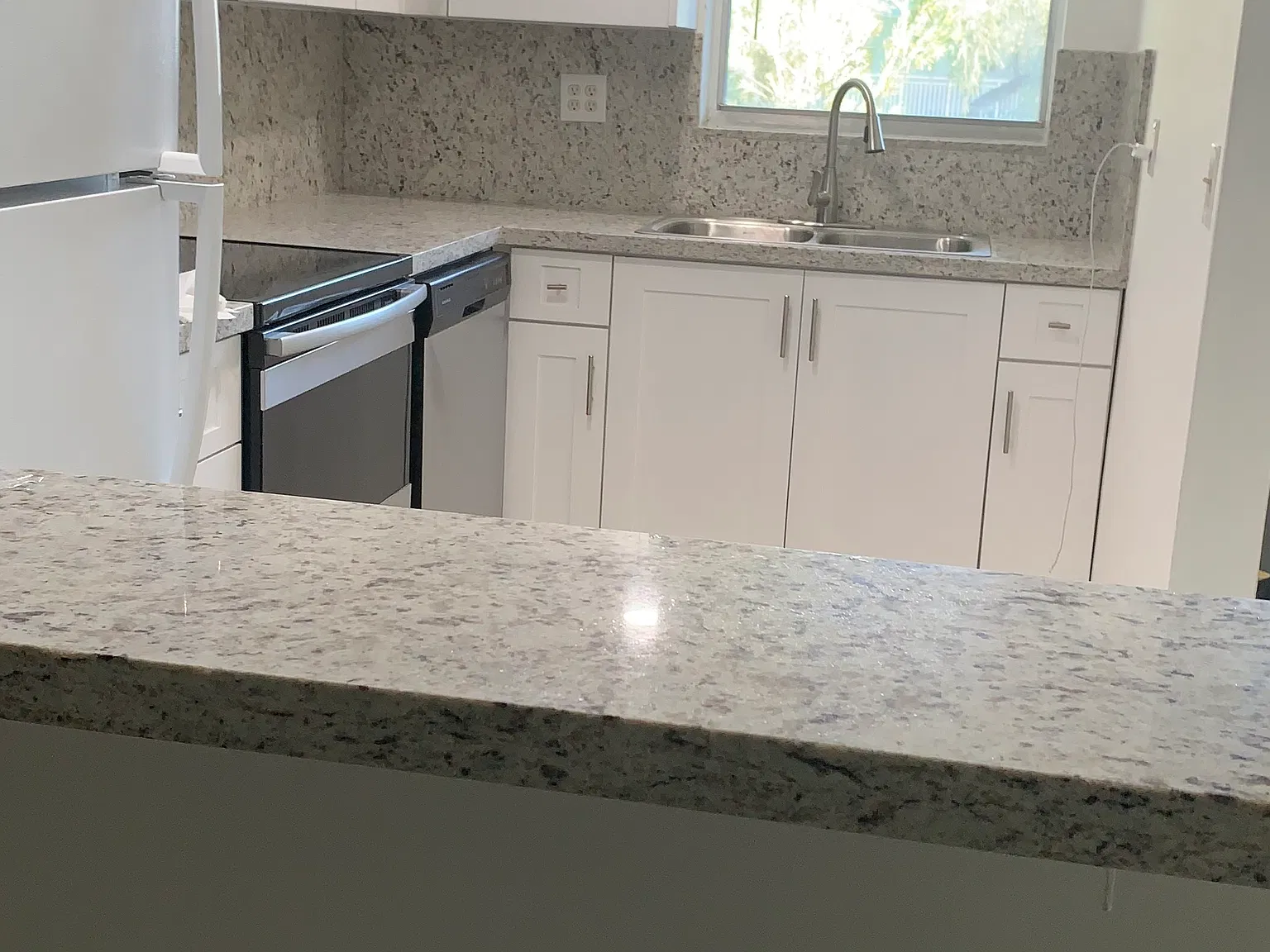 1 bed, 1.5 bath, 1125 sqft, $2,100 — Photo 4