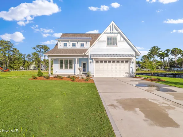 312 NE 58th Street, Oak Island, NC 28465