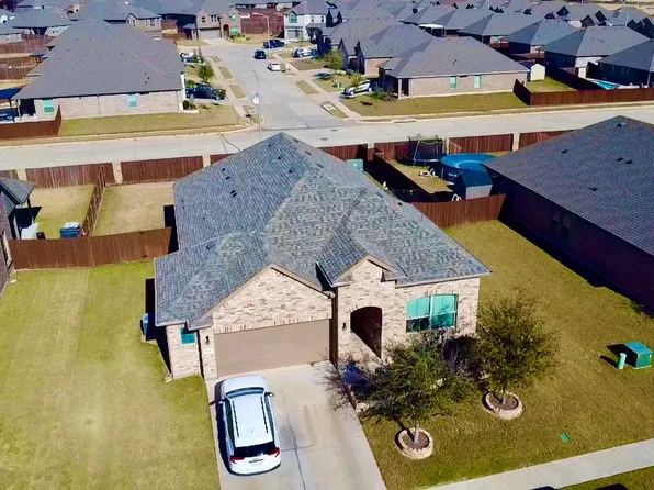 516 Smart Strike Trl, Granbury, TX 76049