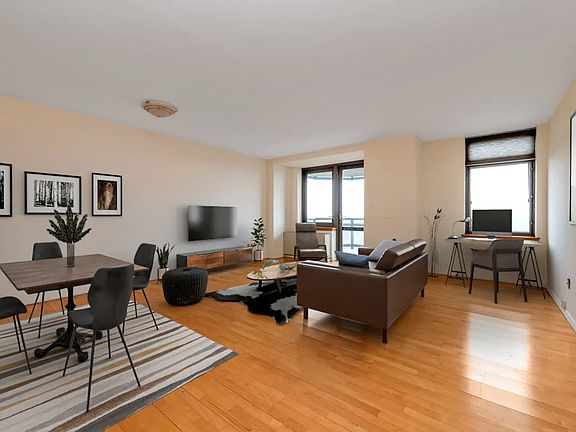 2nd image of 112-01 Queens Blvd #9K