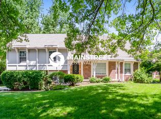 8800 W 92nd St, Overland Park, KS 66212