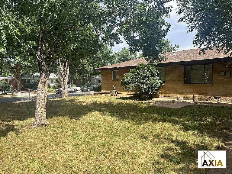 205 S 39th St — Photo 12