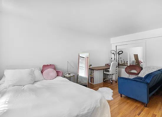 5th image of 1420 York Ave APT 5N