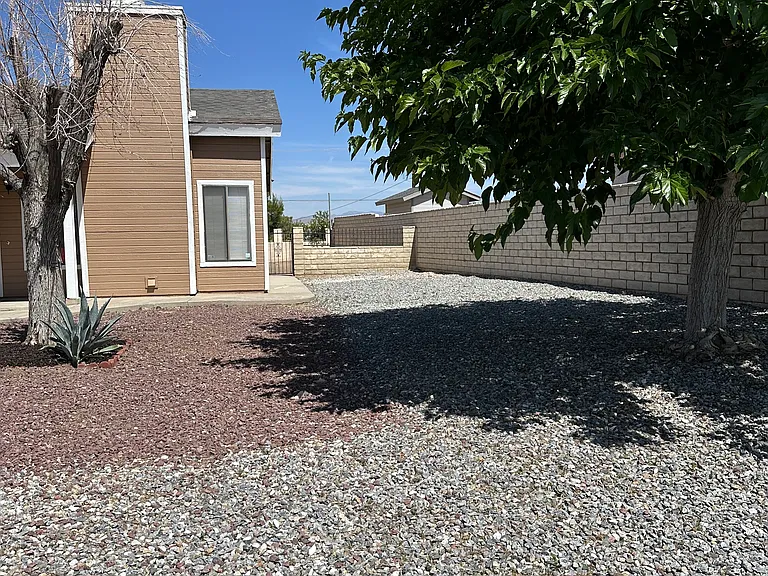 9193 Birchwood Ct — Photo 25