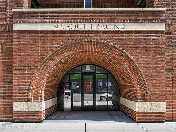 2nd image of 305 S Racine Ave #2A