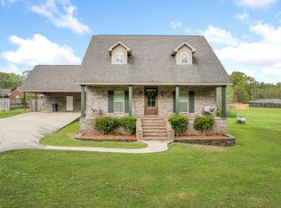 905 Slade Rd, Purvis, MS 39475