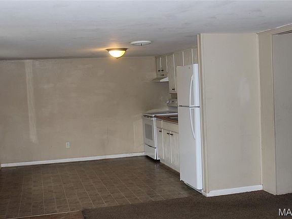 5th image of 562-564 Virginia St