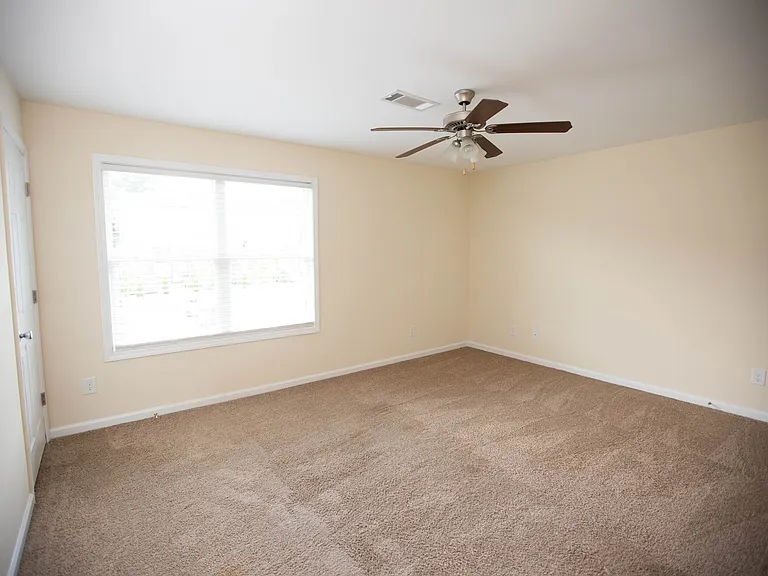 Whitehall Terrace Townhomes — Photo 18