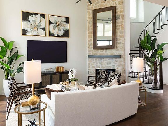 3rd image of 31605 Rosemary Rd