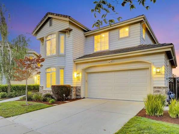 998 Governors Bay Dr, Redwood Shores, CA 94065