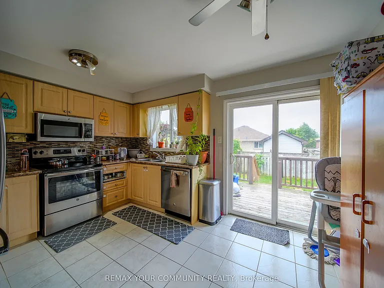 114 Bird St — Photo 11