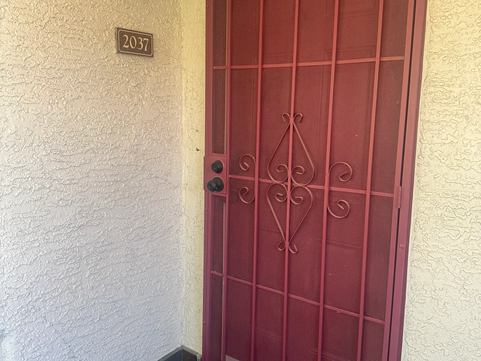2 bed, 998 sqft, $1,395 — Photo 2